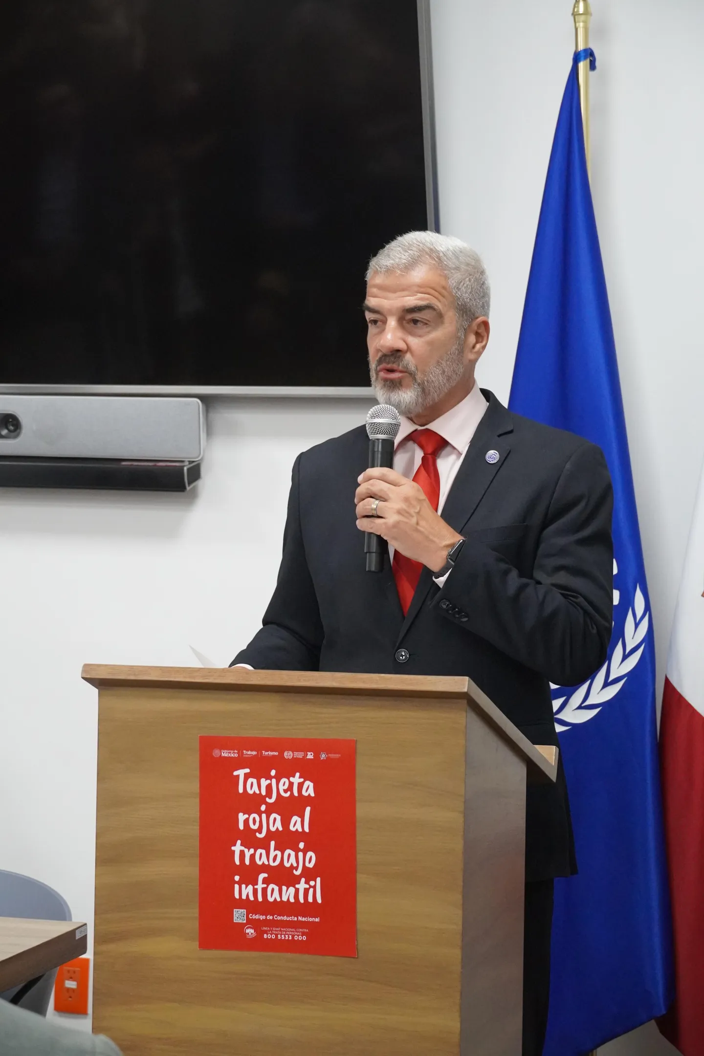 Director de OIT México en lanzamiento de la Tarjeta Roja al trabajo infantil