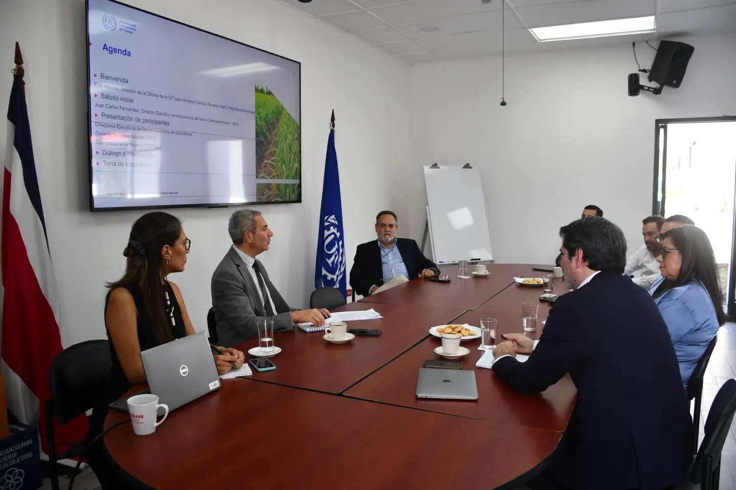 Representantes de la Asociación de Azucareros de Centroamérica (AICA) y líderes del sector de Honduras, Guatemala, Nicaragua y Costa Rica se reúnen con el Director de la OIT América Central, Panamá y República Dominicana. 