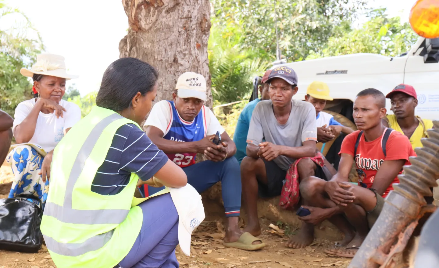 Séance de travail avec le comité d'entretien des infrastructures avec le projet HIMO de l'OIT à Mahatsara Sud Mananjary Madagascar