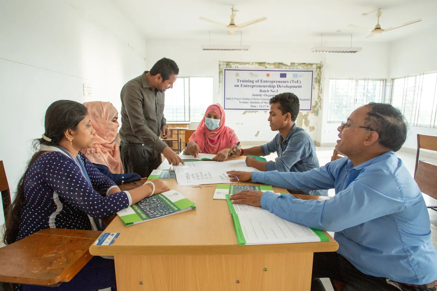 Reshma Akhter participating at the EDT training in Bagerhat