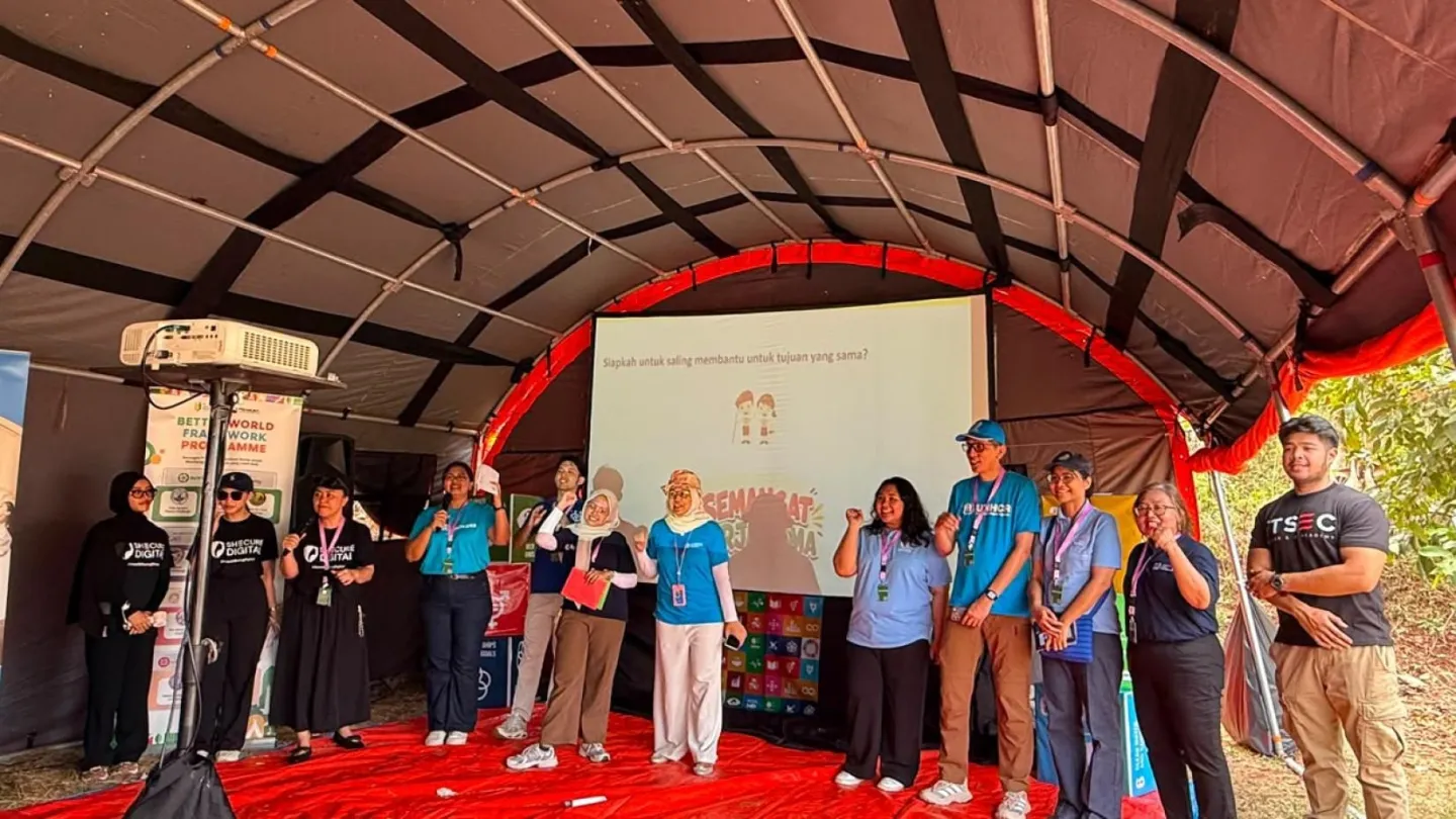 Ten people standing