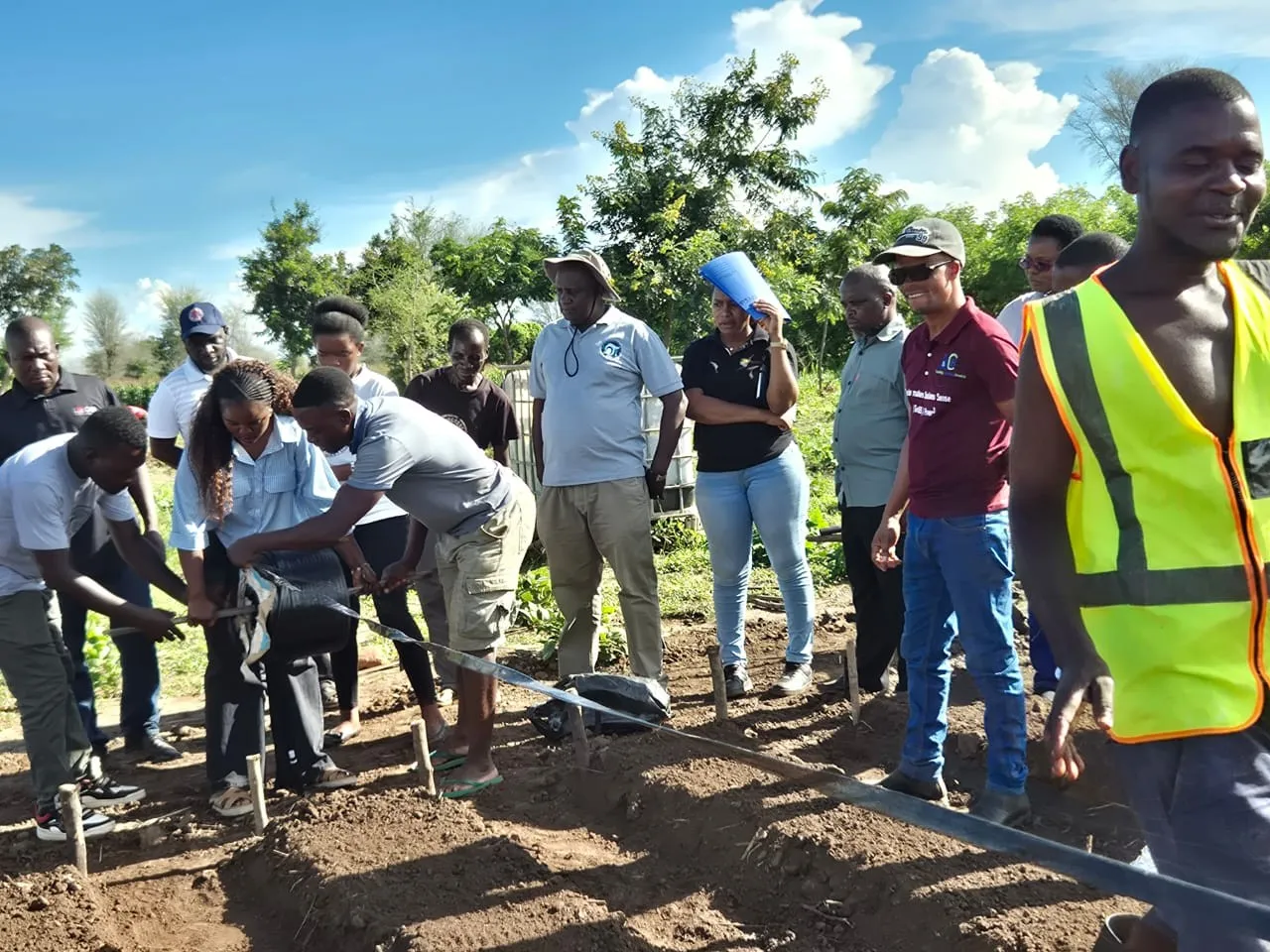 Group of participants training in the field of horticulture