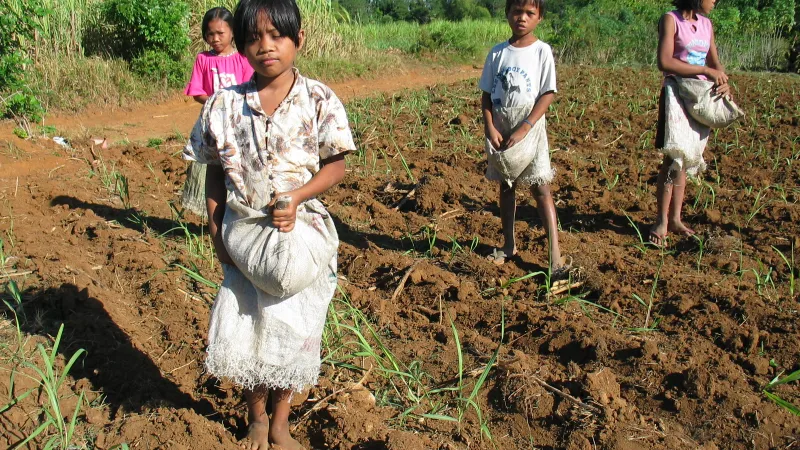 Children plantation workers in Bacolod Philippines