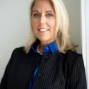 Photo of Jill Houghton