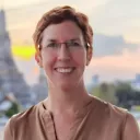 Photo of Sara Elder